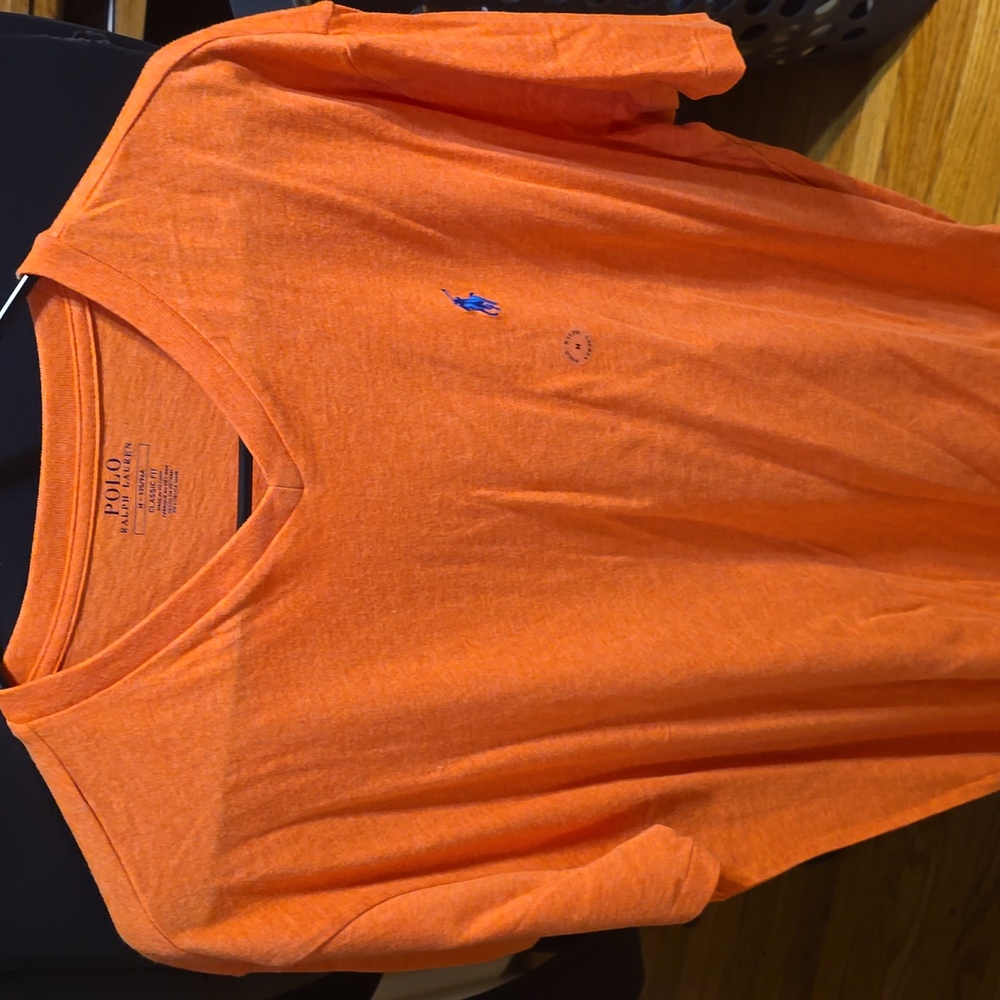 Polo v-neck